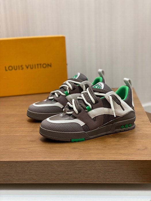 lv 스케이트 스니커즈