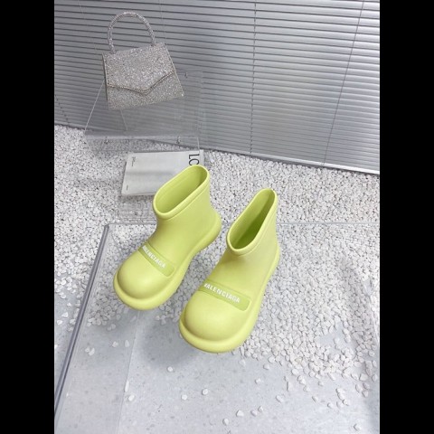 balenciag* 레인부츠