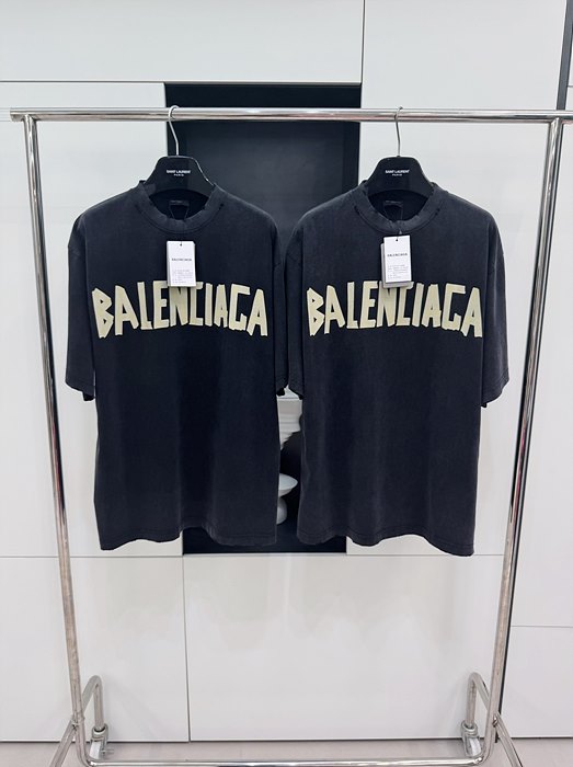 balenciag* 반팔티