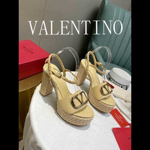 valenti*o 샌들