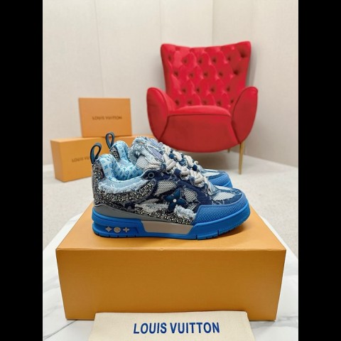 lv 스케이트 스니커즈