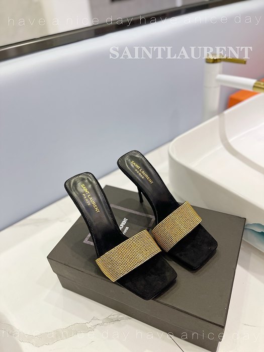 ysl 뮬