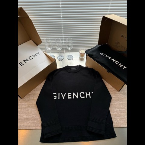 givench* 4G 로고 스웨터