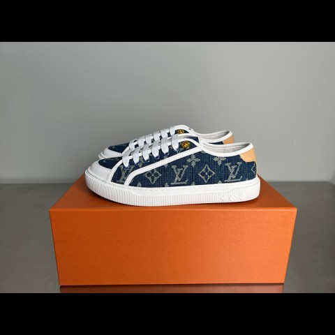 lv 라군 스니커즈