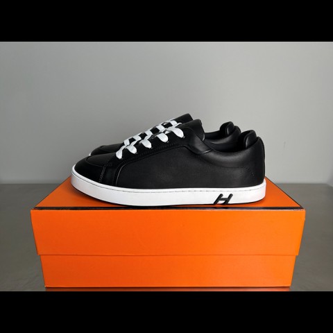herm*s 키드 스니커즈