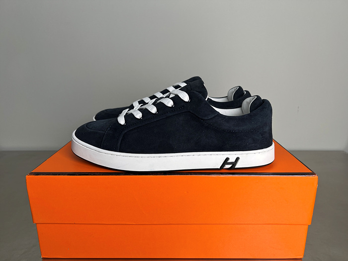 herm*s 키드 스니커즈
