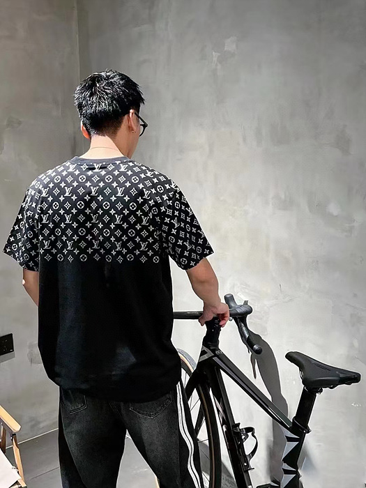 lv 모노그램 반팔