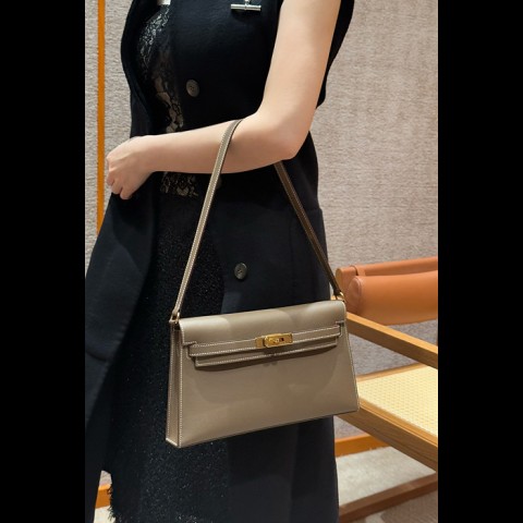 켈리 엘란