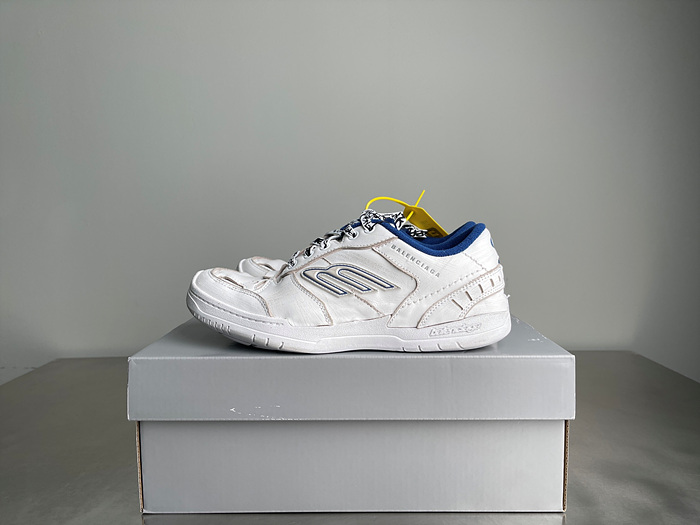 balenciag* 햄튼스 원- 아웃