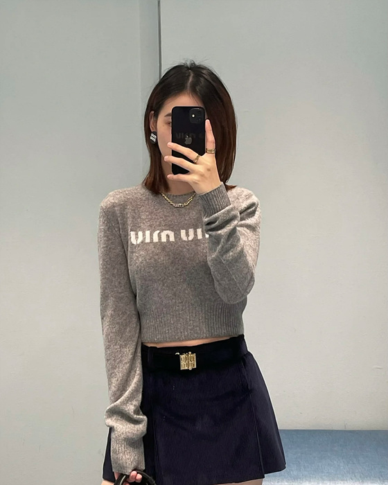 miu mi* 니트