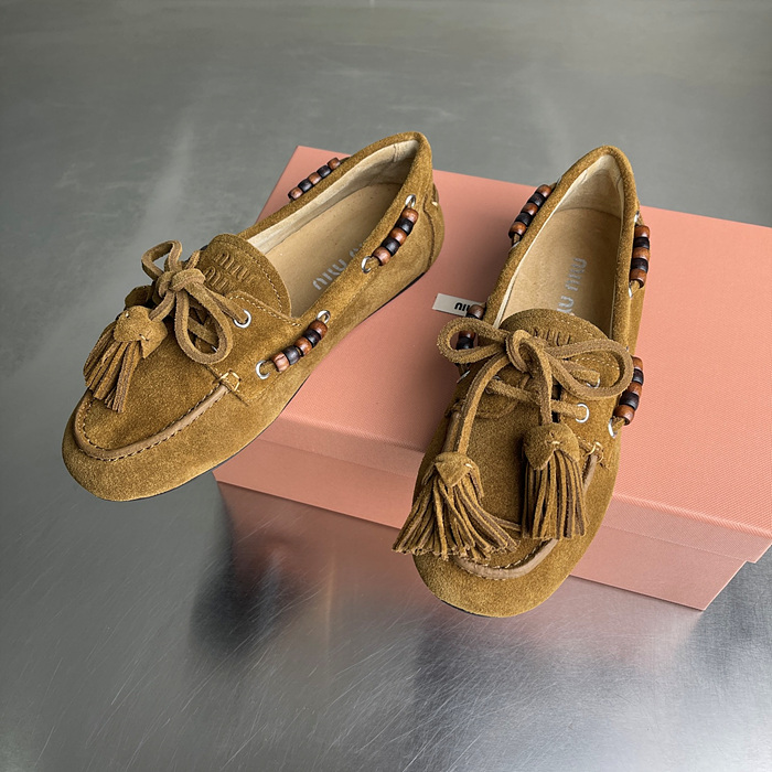 miu mi* 스웨이드 태슬 로퍼