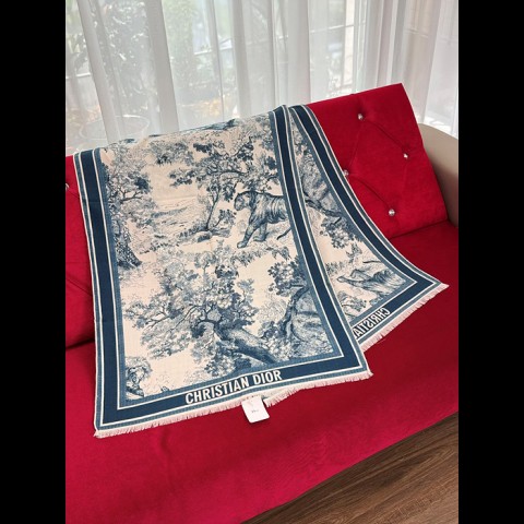 뜨왈드주이 머플러